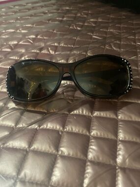 Black Women's Oversized Sunglasses with Accent Studs